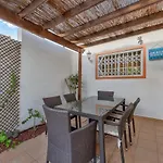 Willa Marvelous - La Caleta